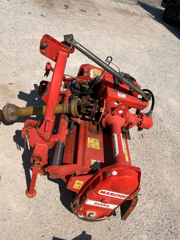 Fresa Spostabile MASCHIO DIANA 160 cm - Trattori Pellegrini